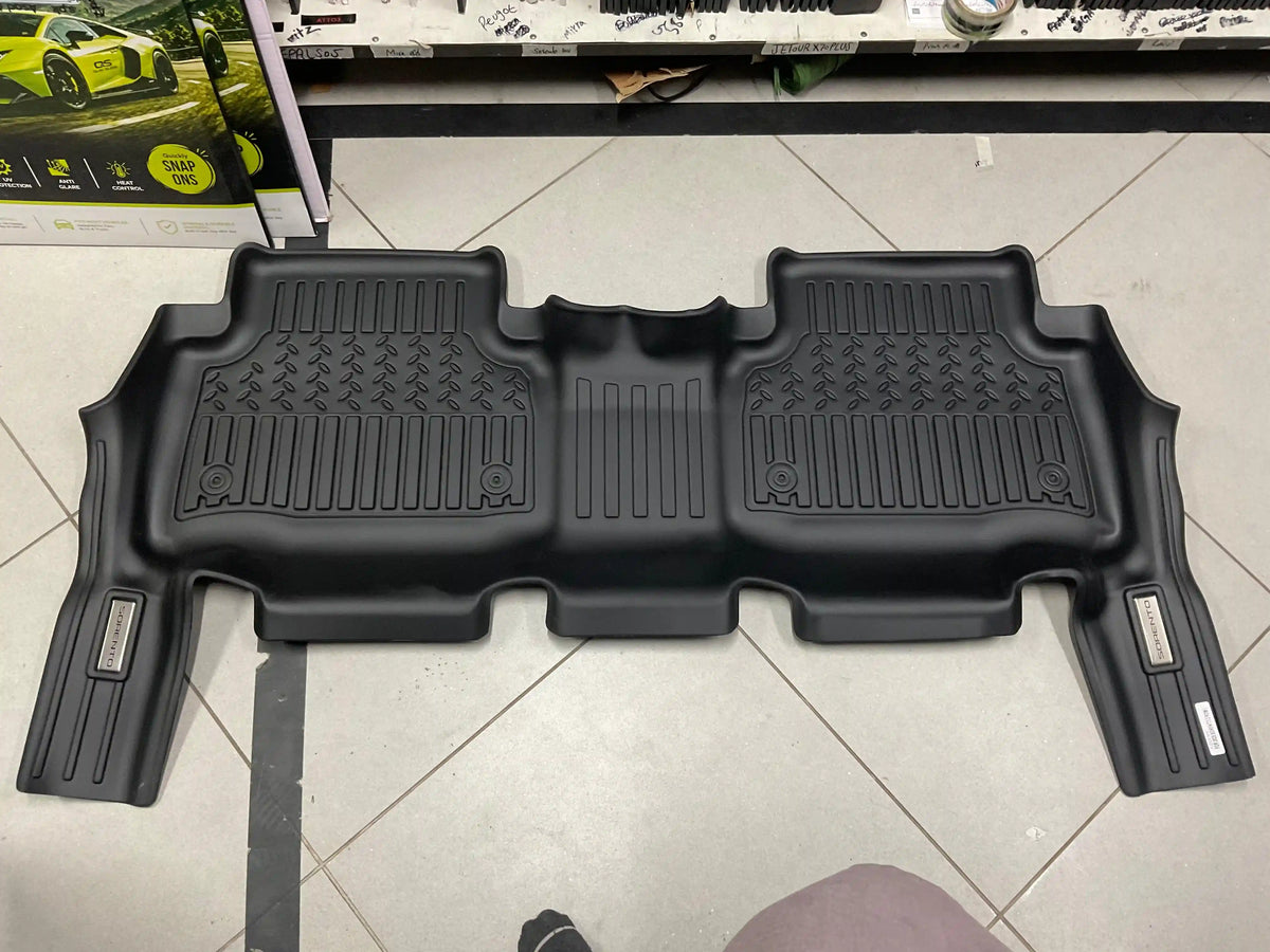 These mats are listed specifically for the Kia Sorento HEV 7-Seater 2025–2026