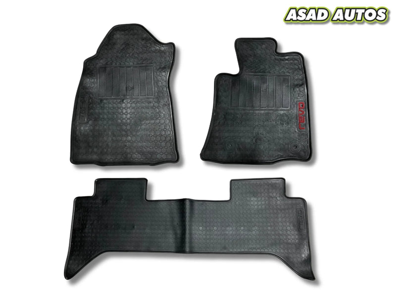 Toyota Hilux Revo 2021-2025 Premium Latex Rubber Floor Mats – Custom Fit & Waterproof