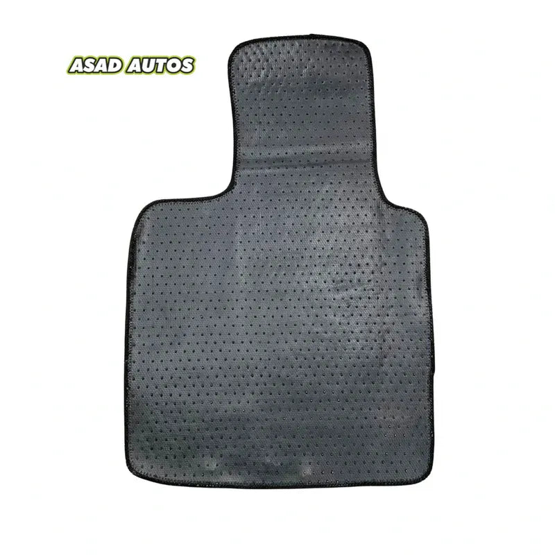 Custom Carpet Floor Mats for Toyota Cross
