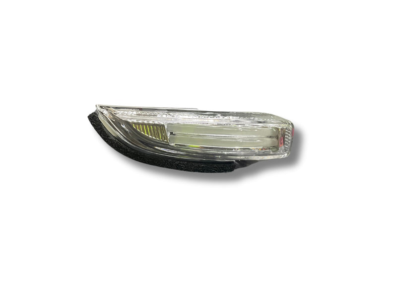 Side mirror indicator for toyota corolla 2014 2026