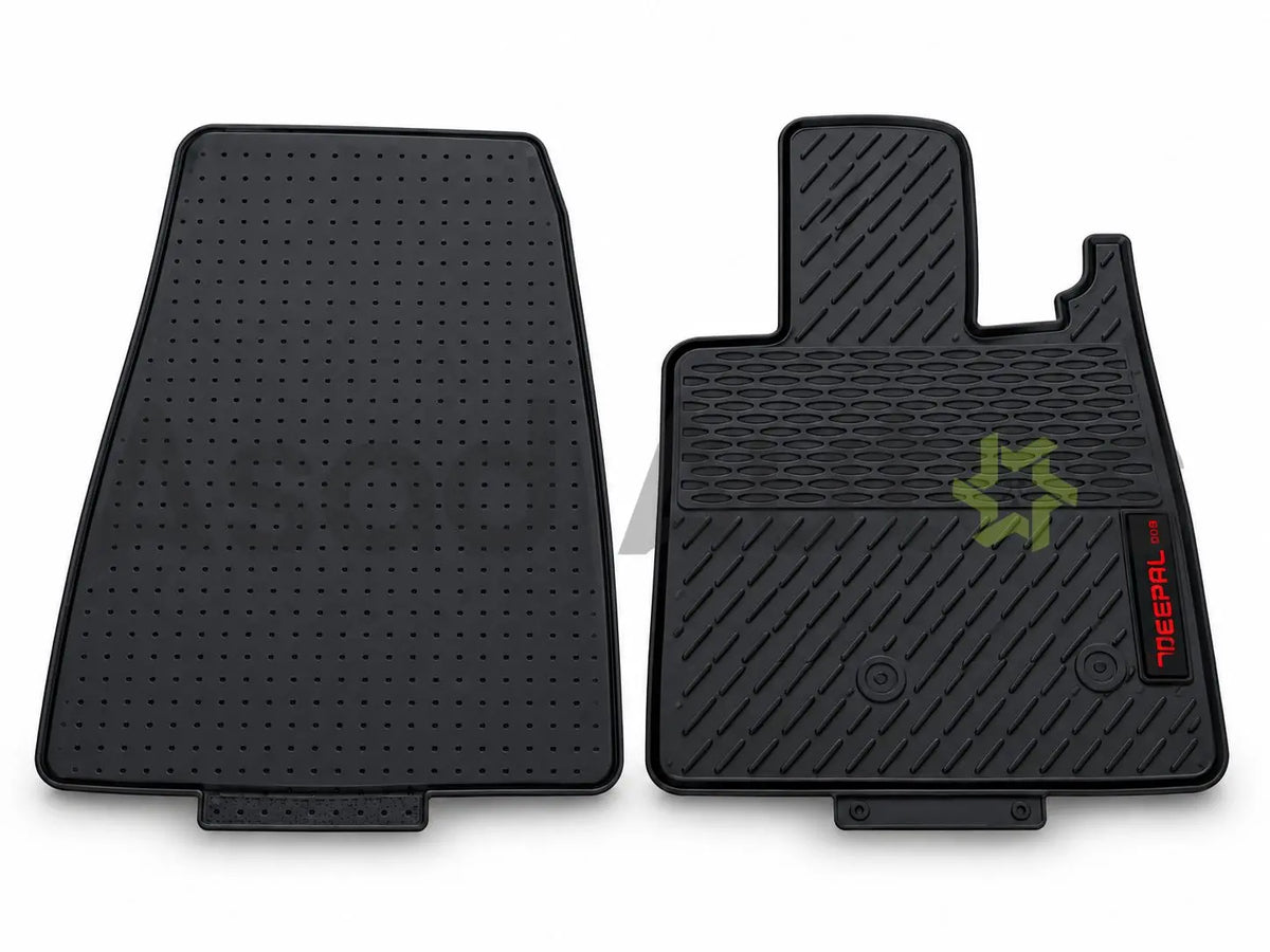 Latex floor mats installed inside a Deepal S05 cabin