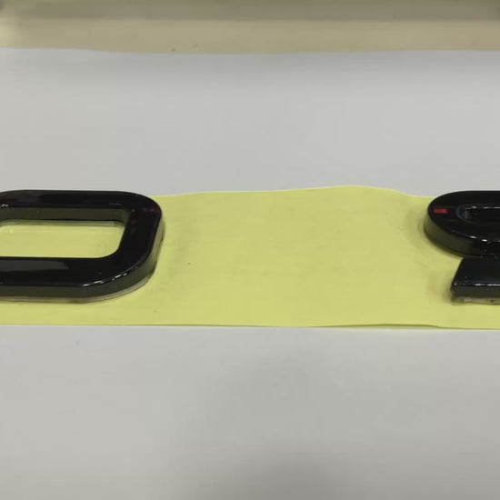 Oshan X7 Shine Black Bonnet Monogram – Premium Exterior Car Accessory