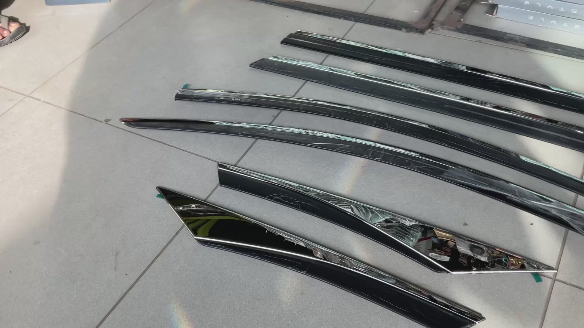 Hyundai Tucson HEV Air Press With Chrome (6pc) – TXR Model: 2025